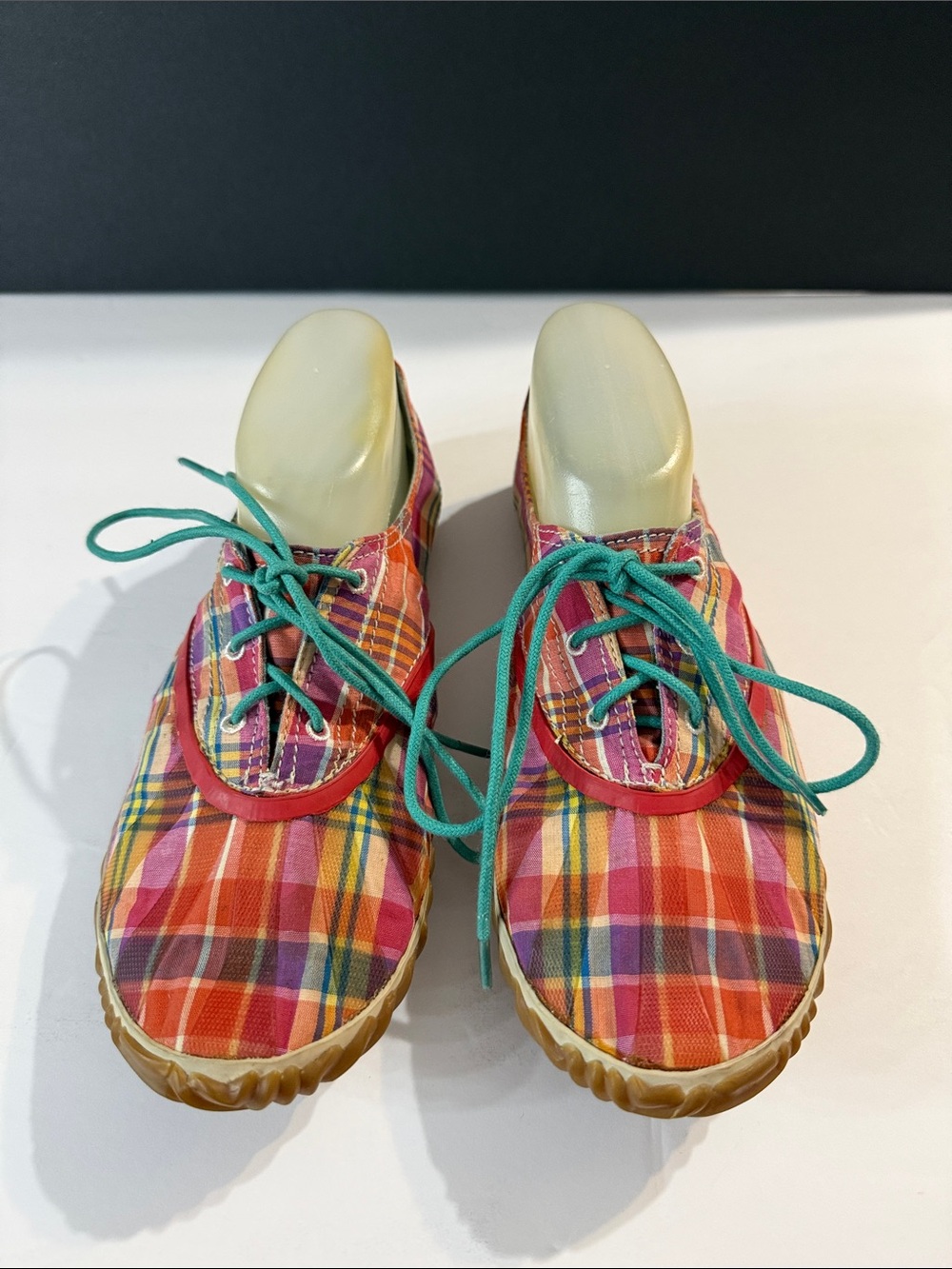 Sorel Multicolor Canvas Lace-Up Shoes with Teal Laces, sz 8.5
